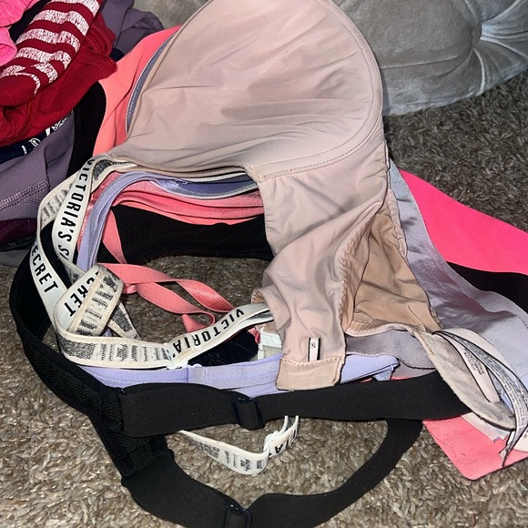 Nike, Under Armour, Fabletics, Yogalicious, Victoria’s Secret, Champion bundle - Picture 10 of 10